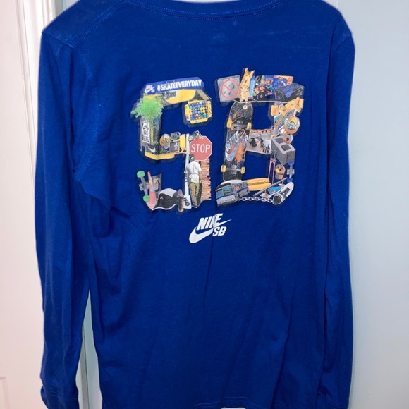 Nike Skateboarding Long Sleeve - Picture 5 of 7
